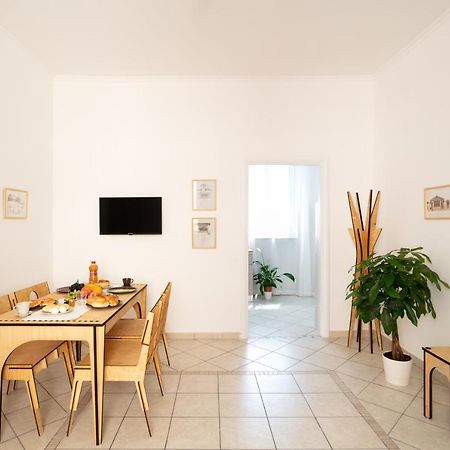 Le Tre Regine Apartment Naples Luaran gambar