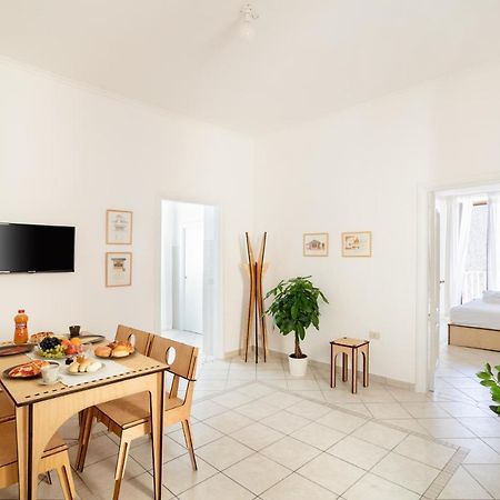Le Tre Regine Apartment Naples Luaran gambar