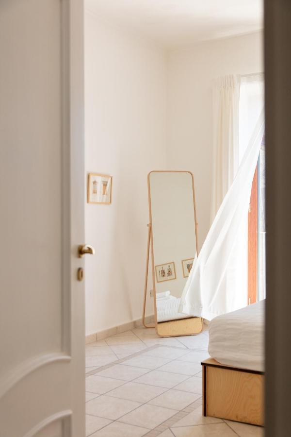 Le Tre Regine Apartment Naples Luaran gambar