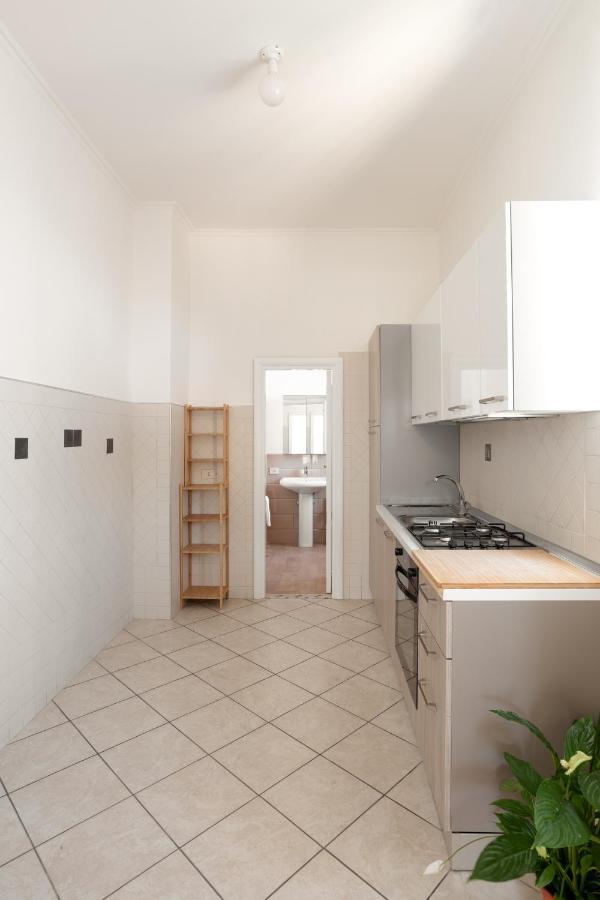 Le Tre Regine Apartment Naples Luaran gambar