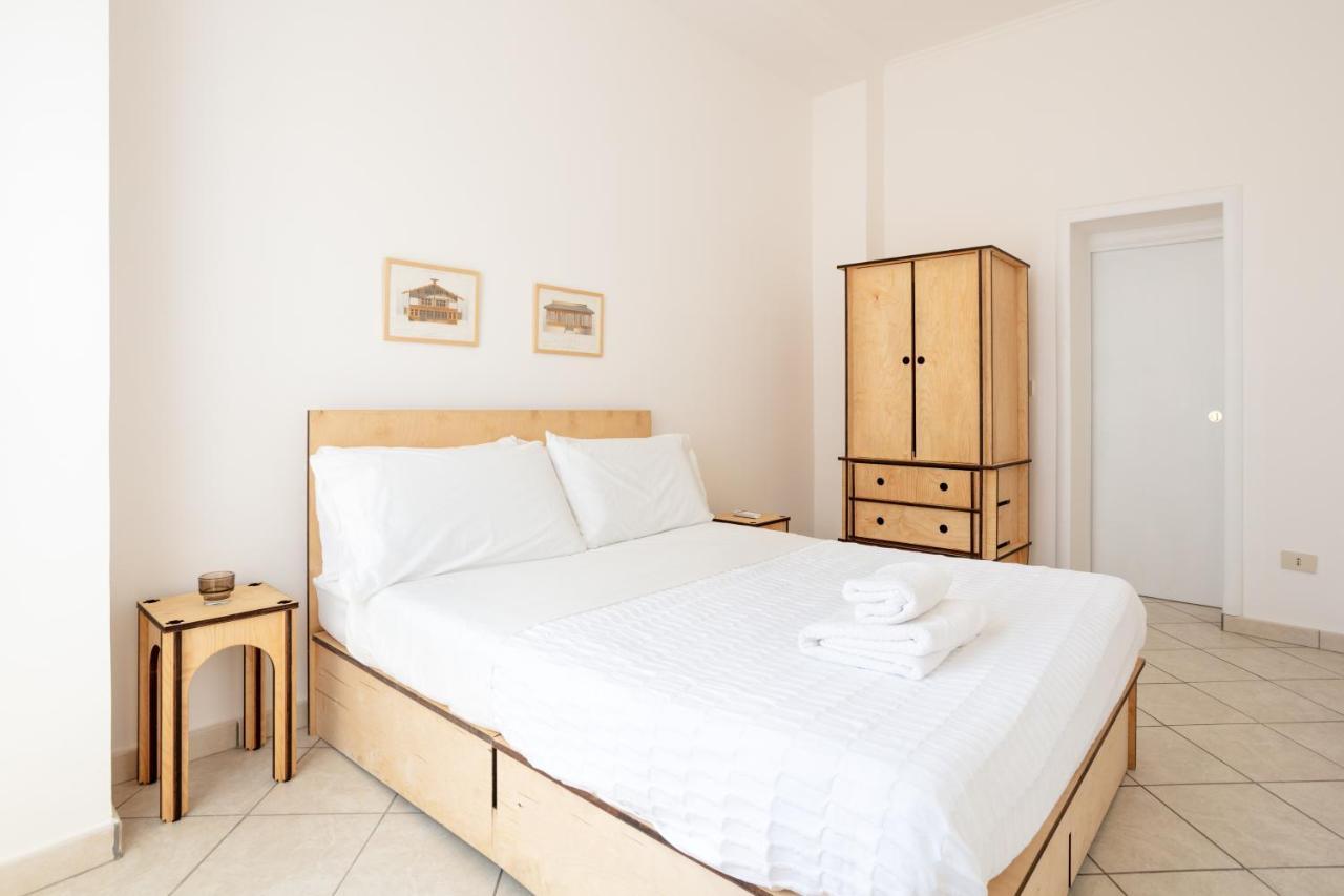 Le Tre Regine Apartment Naples Luaran gambar