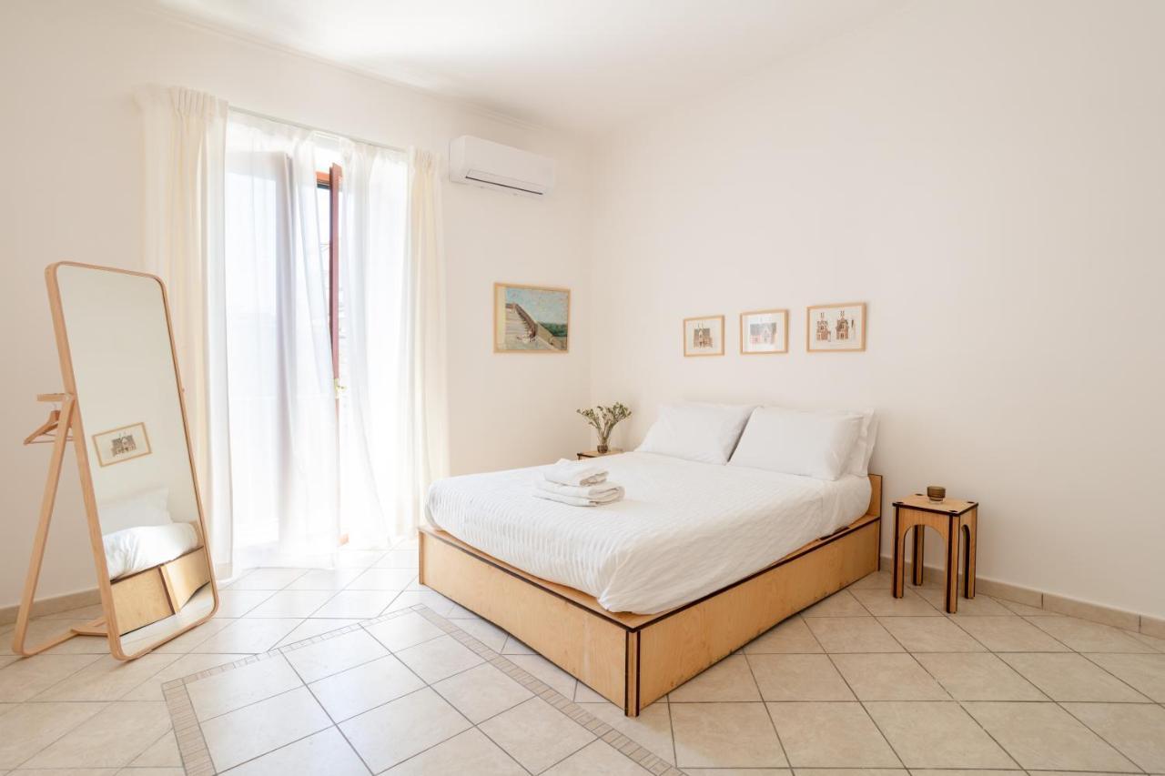 Le Tre Regine Apartment Naples Luaran gambar